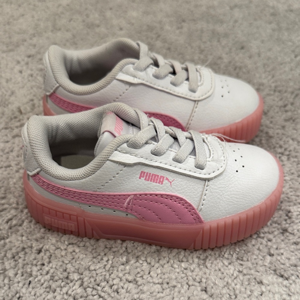 Puma Toddler Kids' Sneakers in White and Pink (6C)